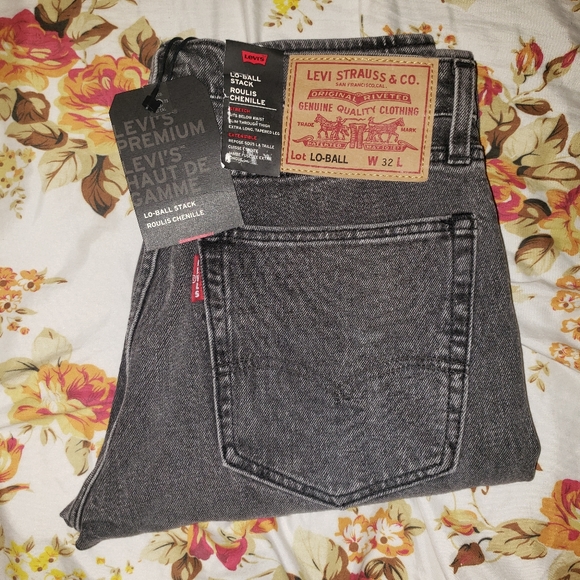 Levi's Other - Levi's Lo Ball Roll Jean's. Black in Colour.